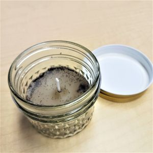 Scent-It-Yourself Beeswax Candle